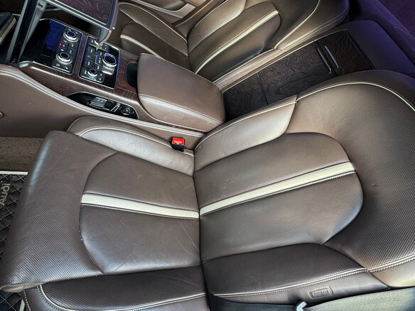 2011 Audi A8 Long III (D4), белый, 1800000 рублей - вид 14