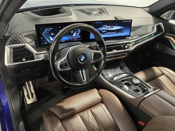 2023 BMW X5 M60i IV (G05/G18) Рестайлинг, синий, 12850000 рублей - вид 12