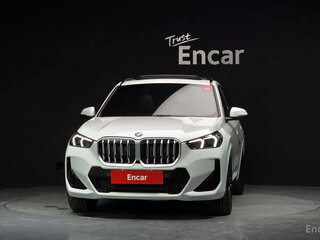 2025 BMW X1 18d sDrive III (U11/U12), серый, 6150000 рублей, вид 3