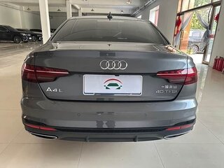 2025 Audi A4 40 TFSI V (B9) Рестайлинг, серый, 3382400 рублей, вид 5