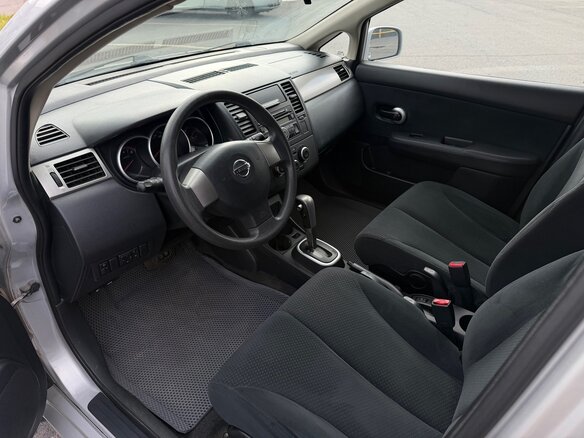 2011 Nissan Tiida I Рестайлинг, серый, 750000 рублей - вид 11