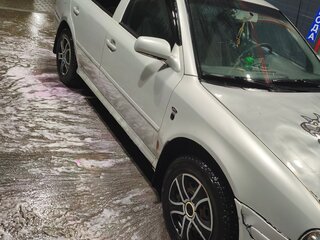 2001 Skoda Octavia I (A4) Рестайлинг, серый, 220000 рублей, вид 1