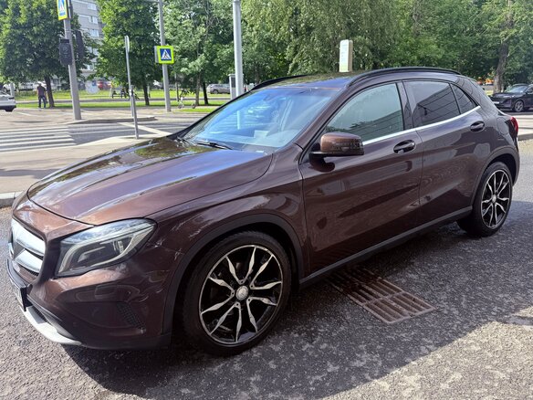 2014 Mercedes-Benz GLA 200 I (X156), коричневый - вид 20