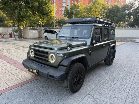 2025 212 T01, зелёный, 3950000 рублей, вид 1
