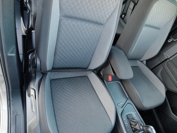2017 Volkswagen Tiguan II, серебристый - вид 17