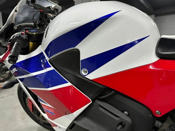 2013 Honda CBR 600RR, белый, 780000 рублей - вид 4