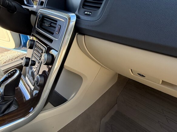 2013 Volvo S60 II Рестайлинг, голубой, 1700000 рублей - вид 18