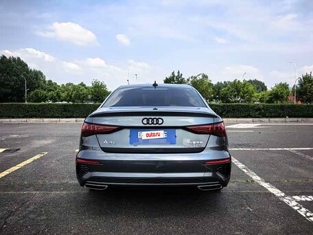 2023 Audi A3 35 TFSI Long IV (8Y), серый, 2330000 рублей, вид 5
