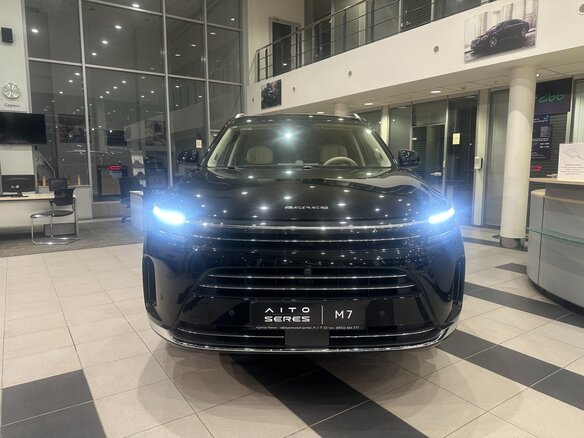 2025 Seres M7, чёрный, 5675000 рублей - вид 2