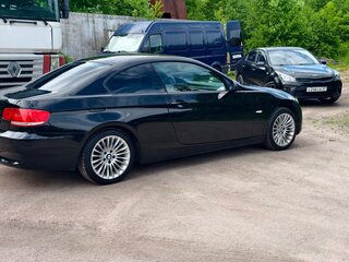 2009 BMW 3 серии 320i V (E90/E91/E92/E93), чёрный, 1500000 рублей, вид 3