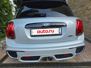 2020 Mini Hatch JCW III (F55/F56) Рестайлинг, серебристый, 3188000 рублей, вид 4