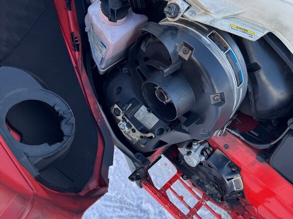 2019 BRP Ski-Doo Summit 850, красный, 1250000 рублей - вид 12