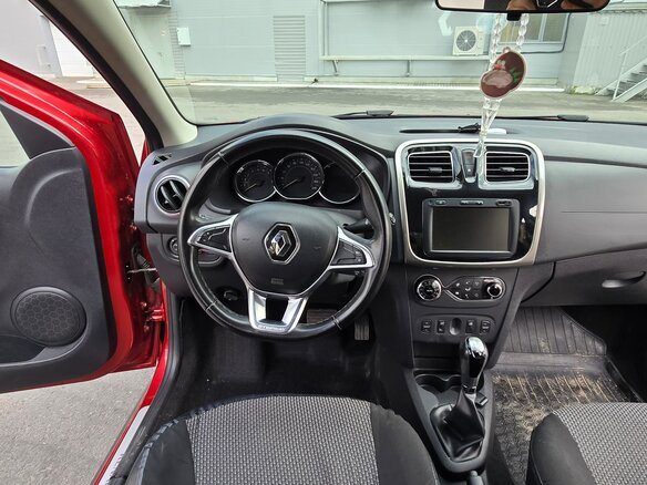 2019 Renault Logan Stepway II Рестайлинг, красный, 990000 рублей - вид 5
