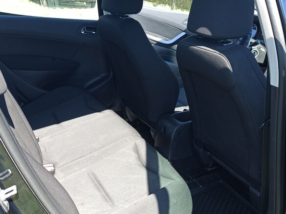 2011 Peugeot 308 I Рестайлинг, чёрный, 490000 рублей - вид 21