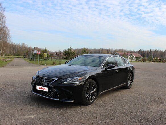 2018 Lexus LS 500 V, чёрный, 7500000 рублей