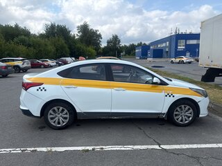 2020 Hyundai Solaris II Рестайлинг, белый, 950000 рублей, вид 2