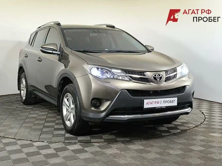 2014 Toyota RAV4 IV (XA40), оранжевый, 1980000 рублей, вид 3