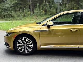 2019 Volkswagen Arteon I, золотистый, 2250000 рублей, вид 3