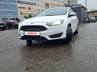 2018 Ford Focus III Рестайлинг, белый, 690000 рублей, вид 2