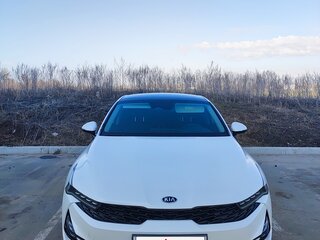 2020 Kia K5 III, белый, 2695000 рублей, вид 1