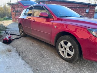 2005 Mazda 3 I (BK), красный, 600000 рублей, вид 4