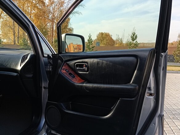 2001 Lexus RX 300 I, серый, 850000 рублей - вид 23