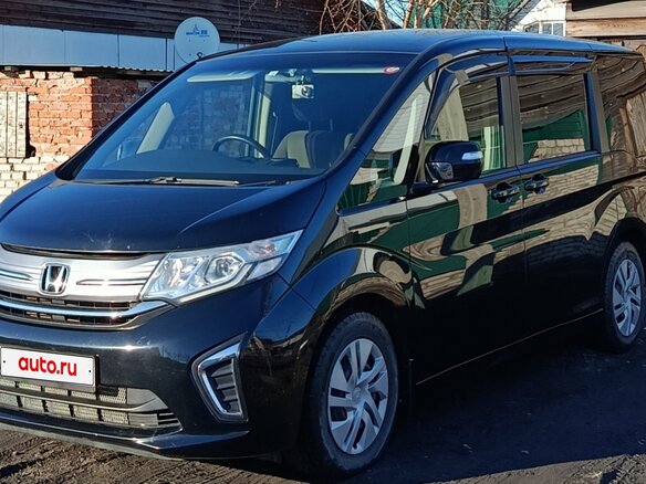 2016 Honda Stepwgn V, чёрный, 1760000 рублей