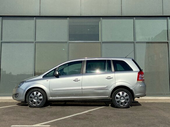 2011 Opel Zafira B Рестайлинг, серебристый - вид 5