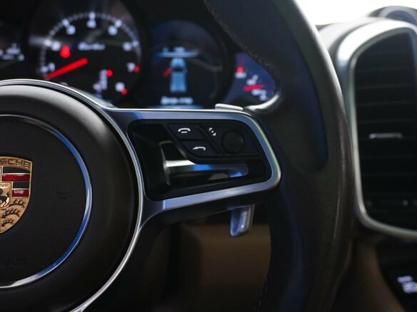 2014 Porsche Cayenne Turbo II Рестайлинг (958), чёрный, 3697414 рублей - вид 14