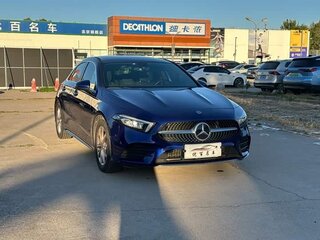 2023 Mercedes-Benz A-Класс 180 Long IV (W177) Рестайлинг, синий, 1510000 рублей, вид 2