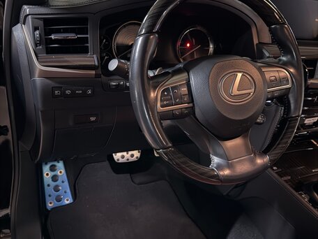 2021 Lexus LX 570 III Рестайлинг 2, чёрный, 13000000 рублей, вид 5