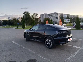 2021 Lynk & Co 05, чёрный, 2900000 рублей, вид 3