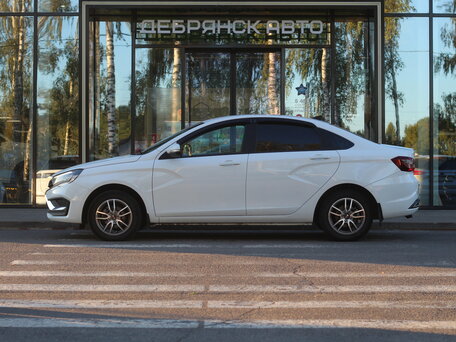 2024 Lada (ВАЗ) Vesta I Рестайлинг (NG), белый, 1260000 рублей, вид 2