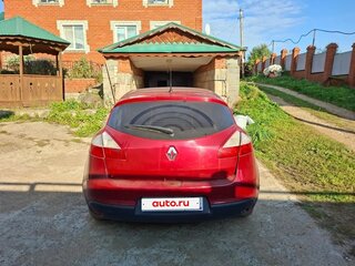 2012 Renault Megane III, красный, 550000 рублей, вид 3