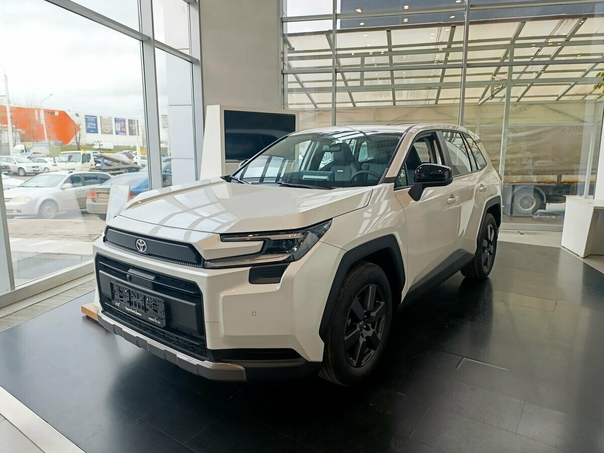 Открыть фотографии: Toyota RAV4 VI (XA60)