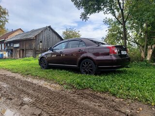 2007 Toyota Avensis II Рестайлинг, пурпурный, 600000 рублей, вид 4