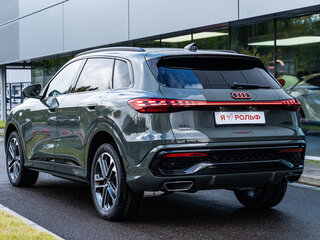 2026 Audi Q5 L III (GU), зелёный, 6795000 рублей, вид 4