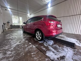 2012 Ford Focus III, красный, 600000 рублей, вид 4