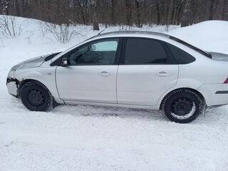 2007 Ford Focus II, серебристый, 380000 рублей, вид 4