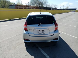 2020 Nissan Note II Рестайлинг, серебристый, 949000 рублей, вид 5