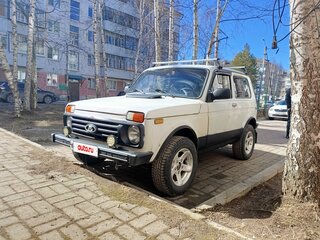 2003 Lada (ВАЗ) 2121 (4x4) I Рестайлинг, белый, 300000 рублей, вид 1