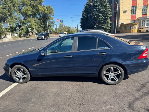 2004 Mercedes-Benz C-Класс 180 II (W203), синий, 699000 рублей - вид 7