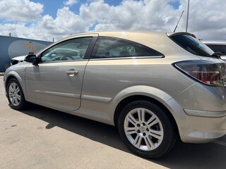 2007 Opel Astra GTC H Рестайлинг, серый, 630000 рублей, вид 4