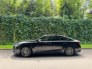 2018 Kia K7 YG (II), чёрный, 1990000 рублей, вид 1