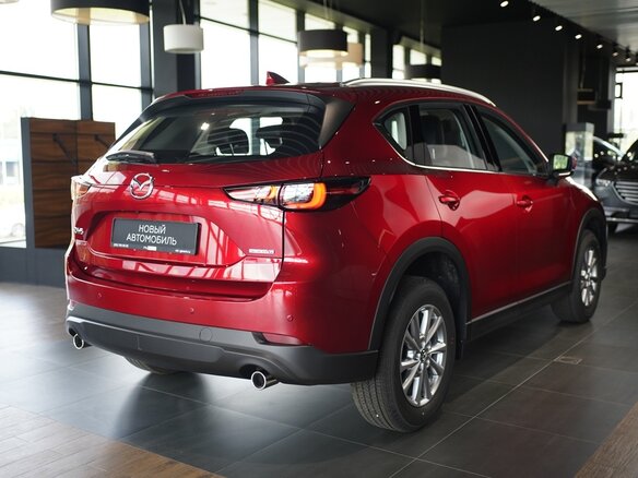 2026 Mazda CX-5 II Рестайлинг, красный, 4700000 рублей - вид 3