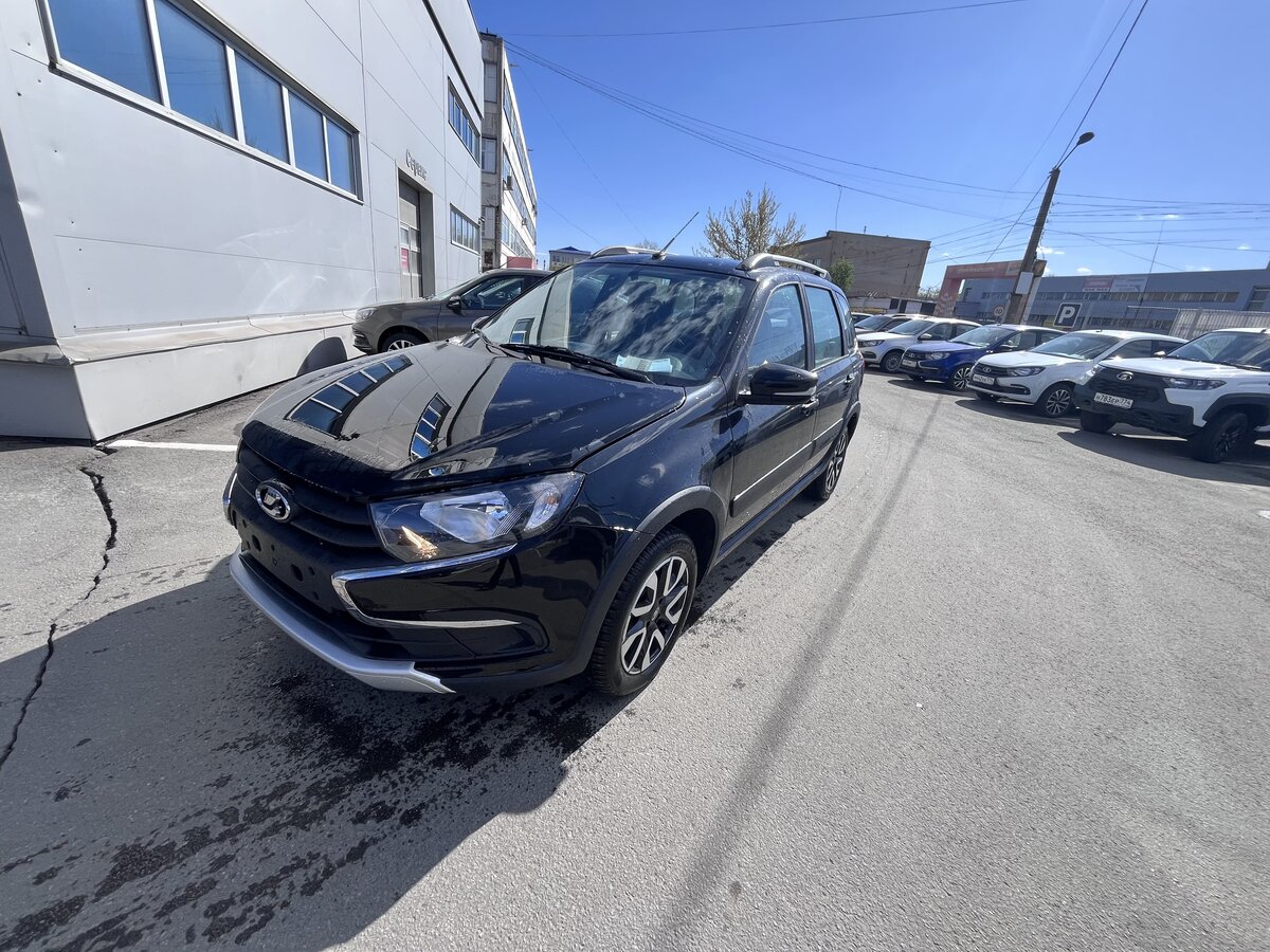 Открыть фотографии: Lada (ВАЗ) Granta I Рестайлинг