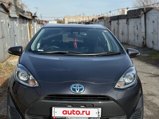 2018 Toyota Aqua I Рестайлинг 2, серый, 850000 рублей, вид 2