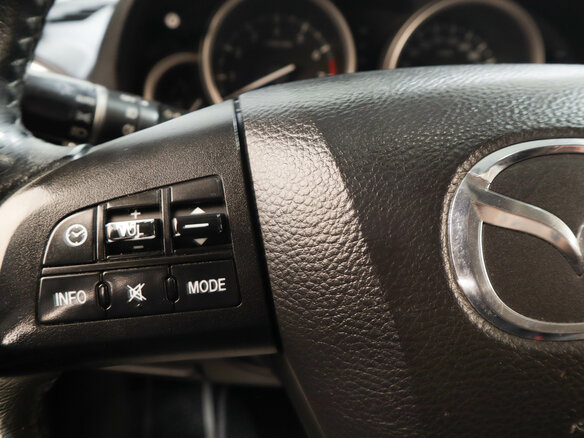 2011 Mazda 6 II (GH) Рестайлинг, белый - вид 11