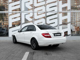 2011 Mercedes-Benz C-Класс 180 BlueEFFICIENCY III (W204) Рестайлинг, белый, 1298000 рублей, вид 2