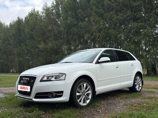 2011 Audi A3 II (8P) Рестайлинг 2, белый, 890000 рублей, вид 1